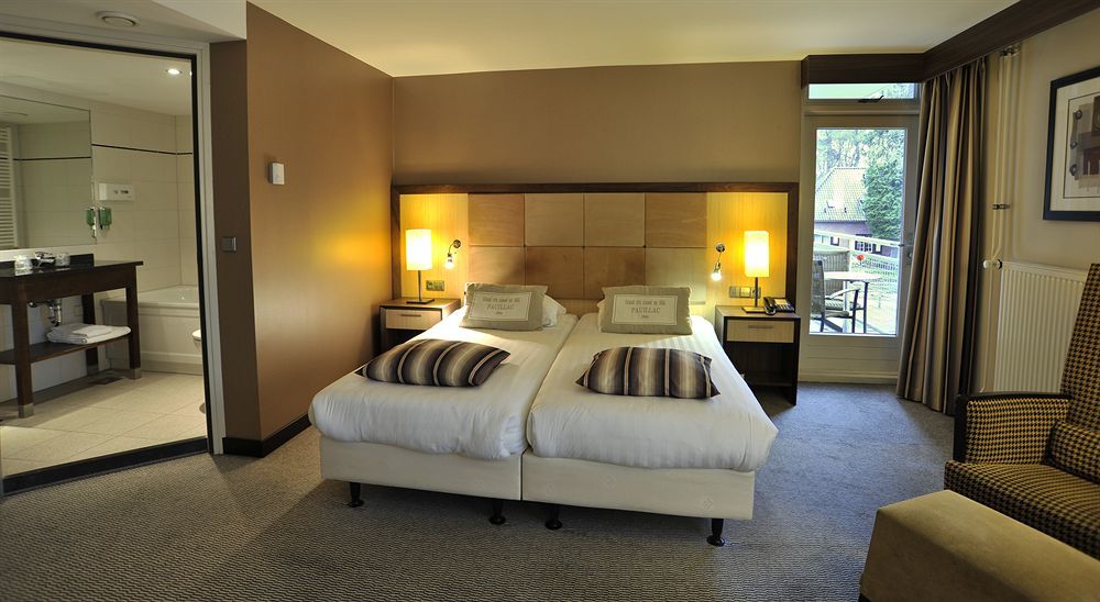 Fletcher Hotel Restaurant อาเมอร์สฟอร์ต ภายนอก รูปภาพ
