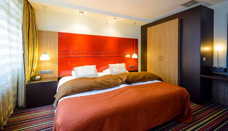 Fletcher Hotel Restaurant อาเมอร์สฟอร์ต ภายนอก รูปภาพ