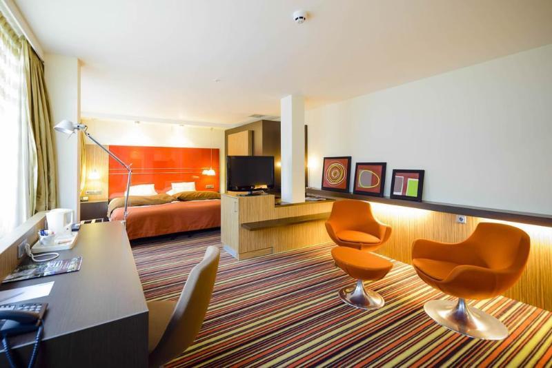Fletcher Hotel Restaurant อาเมอร์สฟอร์ต ภายนอก รูปภาพ